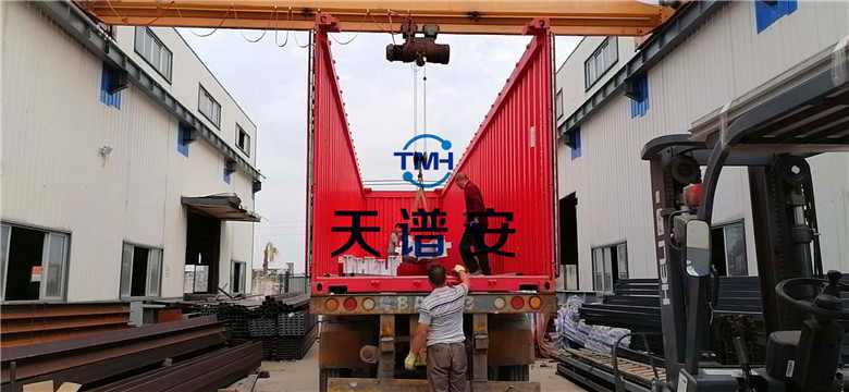 粵新松與時間賽跑，尼日爾鋼結構準時發貨1