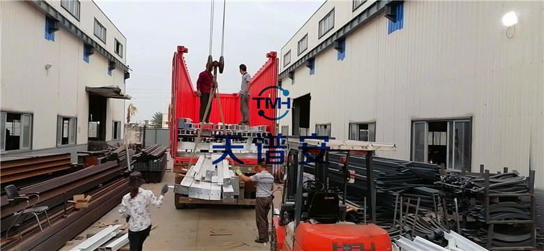 粵新松與時間賽跑，尼日爾鋼結構準時發貨2